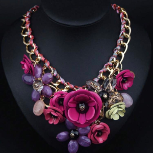 Aura Flora Necklace